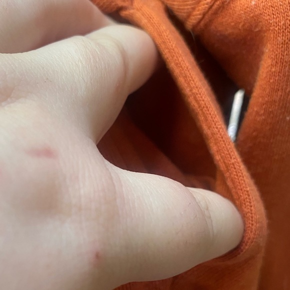 Ut hoodie size 2 - Picture 3 of 5